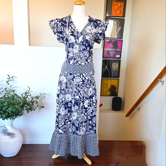 Anthropologie Pants - 🏷️Anthropologie LUNA MOON 2 PC Top Maxi Skirt Set Size Small Navy Floral
